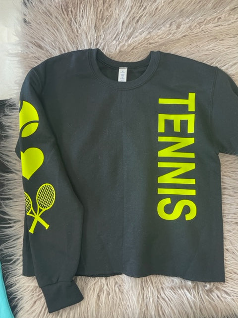 Tennis Crewneck raw hem